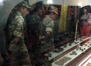Զինվորները շրջել են մայրաքաղաքում