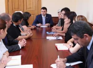 Эд. Шармазанов встретился с матерями погибших военнослужащих 