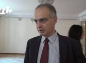 We must fight inside, people- outside: L. Zurabyan