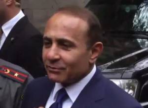 Demanding Hovik Abrahamyan