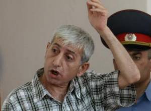 Շանթը  բարկացավ. «Սերժին ներման դիմում գրեք՝ կտեսնեք ինչքան շուտ կլինի»