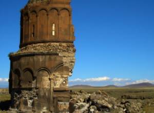 Turkey interested in bettering its relations with Armenia