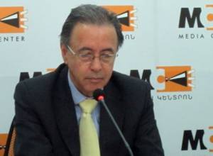 Ambassador is against inviting coaches from Europe to Brazil 