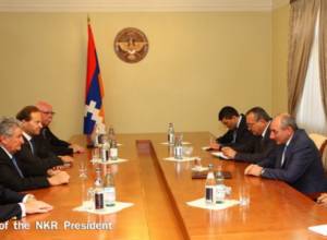 Bako Sahakyan received a group of French Senate and National Assembly members