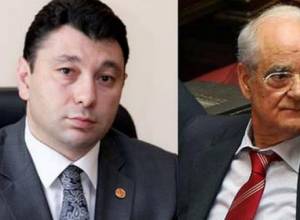 Armenian, Greek parliament officials talk on the phone 