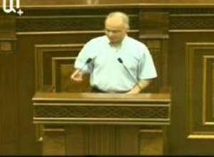 Լևոն Զուրաբյանի պատասխանը Գալուստ Սահակյանին