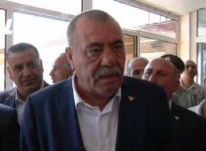 ՛Վերեւն աստված, ներքեւը մենք՛ Մանվել Գրիգորյան