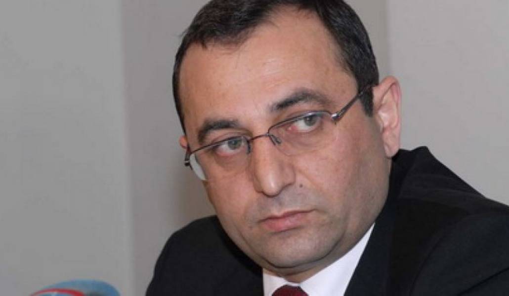 d19361690e938dcbf5fe49cb64451e0b