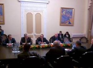 Prime Minister sends traders to Minister of Finance Gagik Khachatryan 