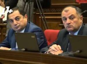 Վախենում եք տգիտության կուսությունը վնասվի՞. ԱԺ-ում այօր թեժ էր