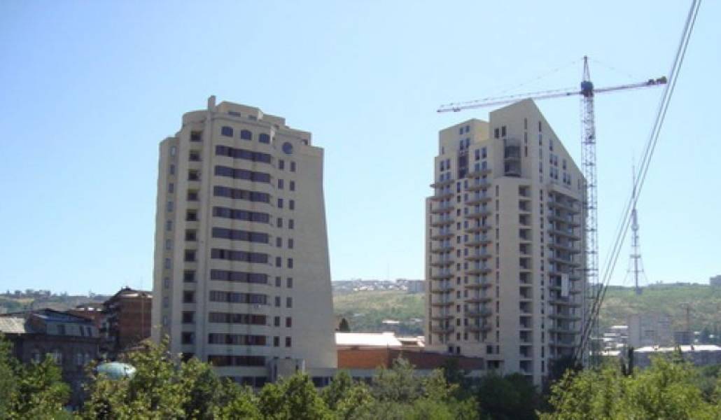 ef1ec9aea1db3ee3c361cca54101e7d2