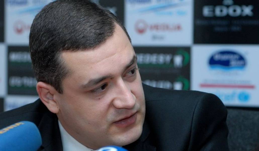 996286f1709df8c2109193834d5dbf9c