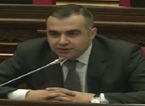 Ջենիֆեր Լոպեսի, Մոնիկա Բելուչիի մասին` ԱԺ-ում