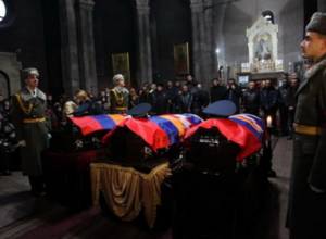 Խոցված ուղղաթիռի անձնակազմի հոգեհանգիստը՝ Ս. Սարգիս եկեղեցում