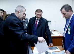 Мэр посетил бюро