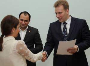 ՀՀԿ-ականներն ինտեսիվ ռուսերեն են սովորում