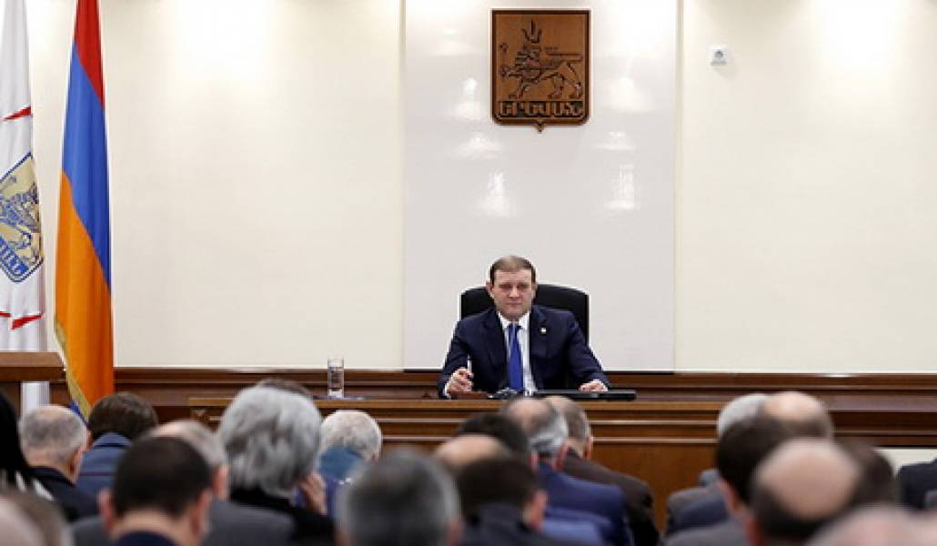 քաղաք