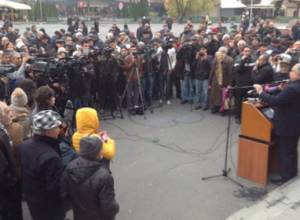 Heritage starts rally in Yerevan 