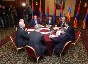 Gagik Harutyunyan disagrees with Vladimir Gasparyan 