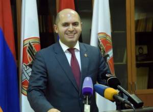 Ուրախ եմ կրթության ոլորտի հետ չասոցացվելու համար. ԿԳ նախարար