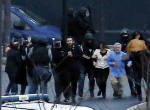 Charlie Hebdo suspects killed as police storm hostage sites