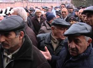 «Գնացեք ստացեք նպաստ»`նախարարի պատասխանը նաիրիտցիներին