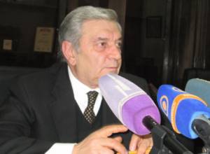  Shirak Governor calls for sobriety, says they are taking measures to defuse tensions in Gyumri