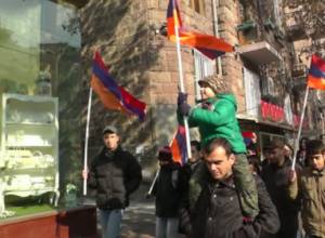 6-летний малыш отдаст дань почтения