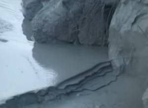 You can’t breathe in the village because of a tailing dump