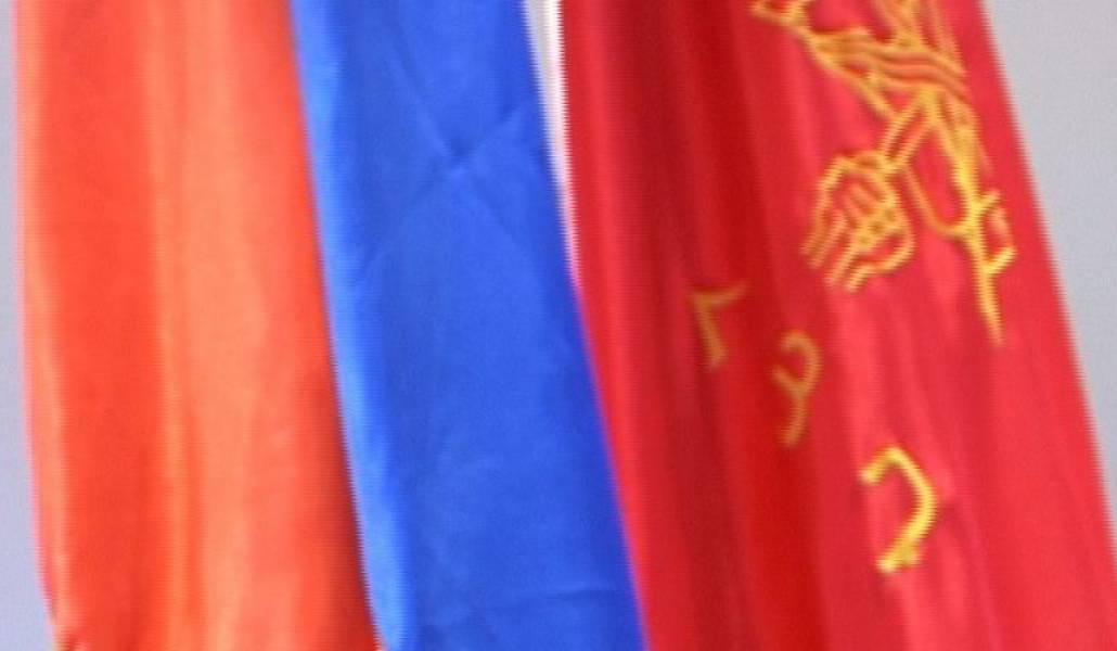 885afda9711f57ccd10b9092b682c017