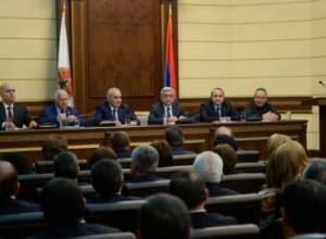 Серж Саргсян: Моим указом Гагик Царукян будет лишен статуса члена СНБ