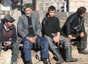 "Нет ни воды, ни газа, ни дорог"