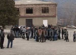 Ախթալեցիները բողոքի  ակցիա են արել՝ ընդդեմ լեռնահարստացուցիչ կոմբինատի