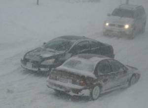 Strong storm on “Zanger”: cars blocked