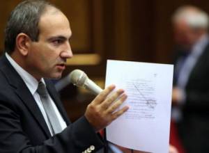 Никол Пашинян: "Почему ваши камеры не фиксируют людей в масках?"