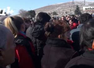 Ակցիա դատախազության դիմաց
