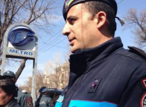 Policeman with forget-me-not