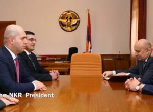 Artsakh President receives Armenian Minister of Education and Science