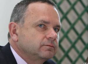 François Hollande to arrive in Armenia with large delegation