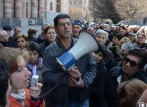 “Nairit” employees present 9-point indent to the authorities