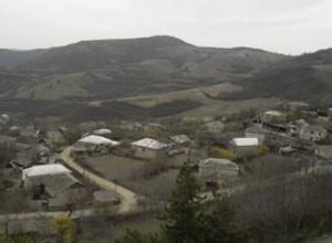 Pasinfo: Azerbaijan army opens fire on civilians