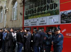 Monitoring group visits detained oppositionists, says they are deprived of many things