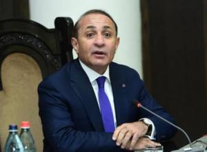 Վարչապետի աշխատանքին ոչ մի գնահատական չեն տալիս