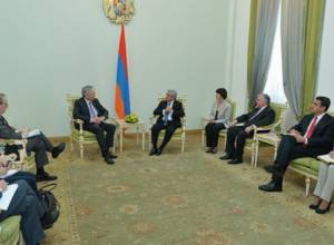 Serzh Sargsyan receives the Chairman of the Committee of Ministers of the CE