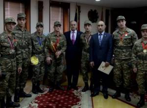 Сейран Оганян принял спортсменов-военнослужащих