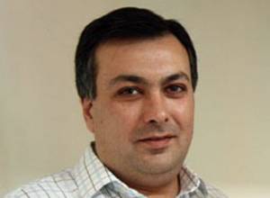 “Is the voice of Charents, Tumanyan or Hrachya Nersisyan old?”