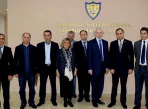 Մոսկվայի փաստաբանների պալատի պատվիրակությունը Երեւանում է