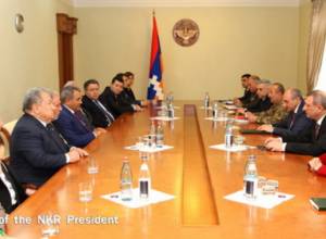Ishkhan Zakaryan visits NKR
