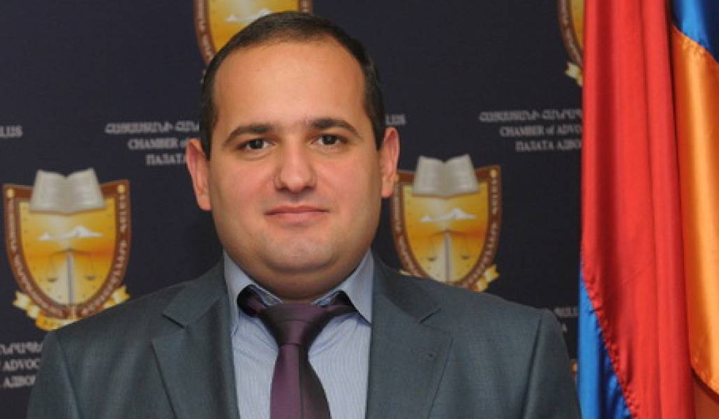 փաստաբան