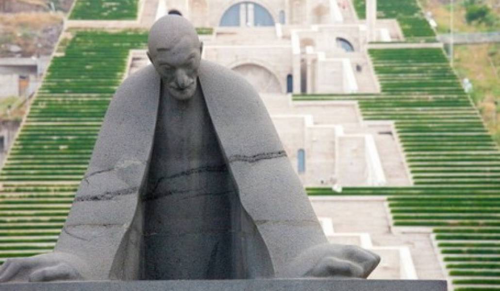 qim-qardashyani-haya-na65686.11